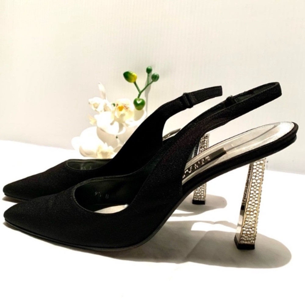 Stuart Weitzman Elegant Black Slingback heels size 9.5
